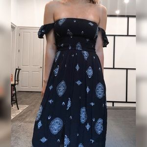 Shinesdar Off the Shoulder Maxi Dress